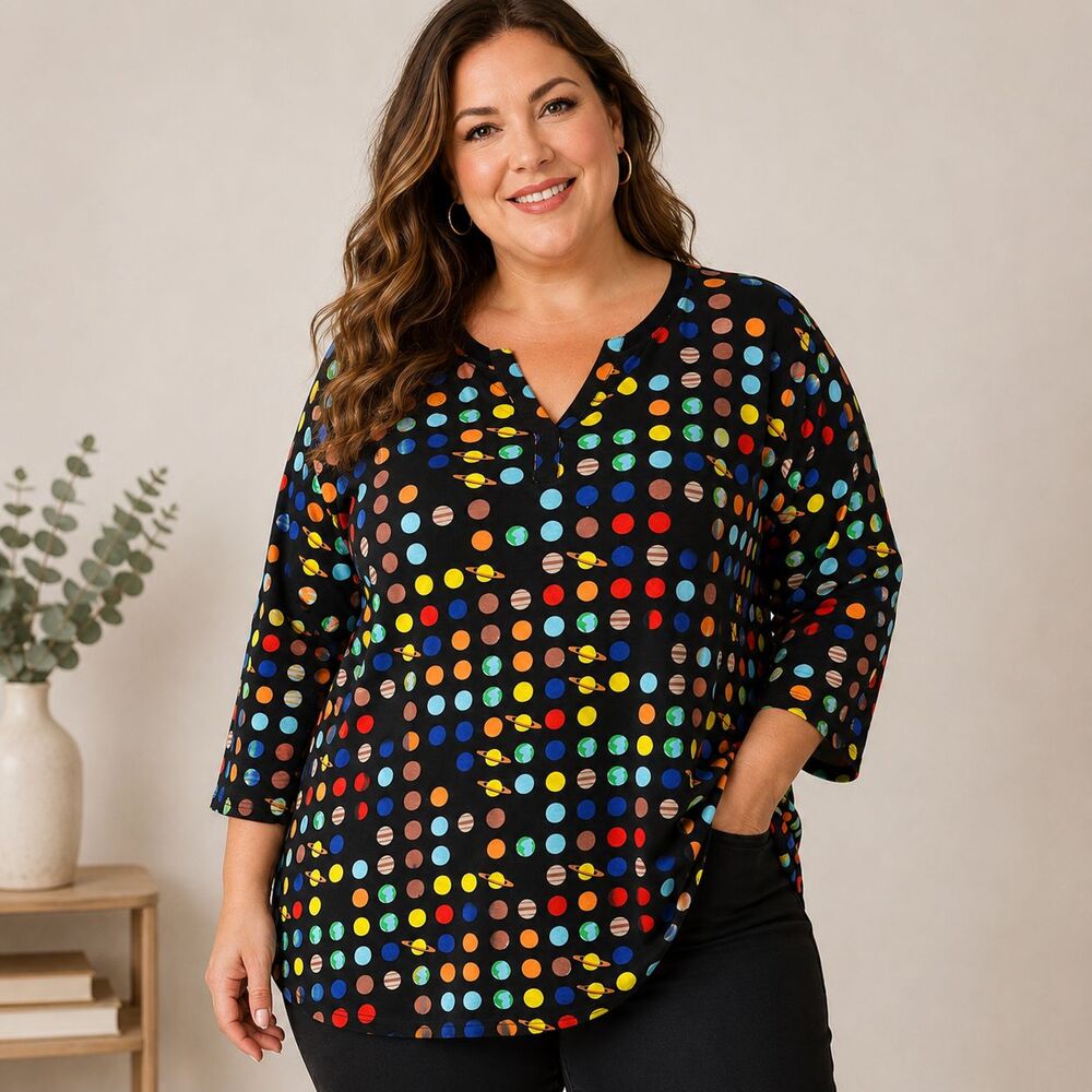 Svaha 5X Space Planets Solar System Print Organic Cotton Split Neck Tunic Top